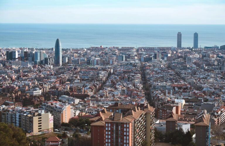 is spain expensive to visit