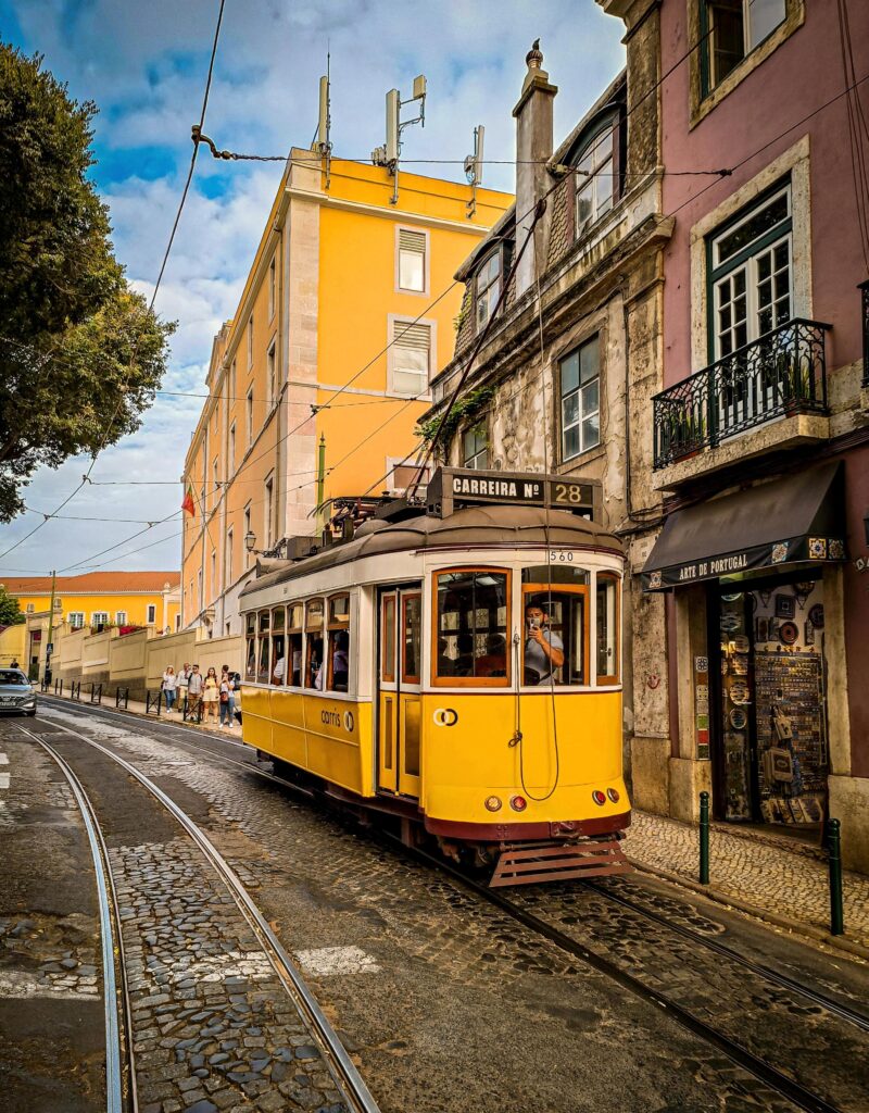 Lisbon tram and metro transport costs