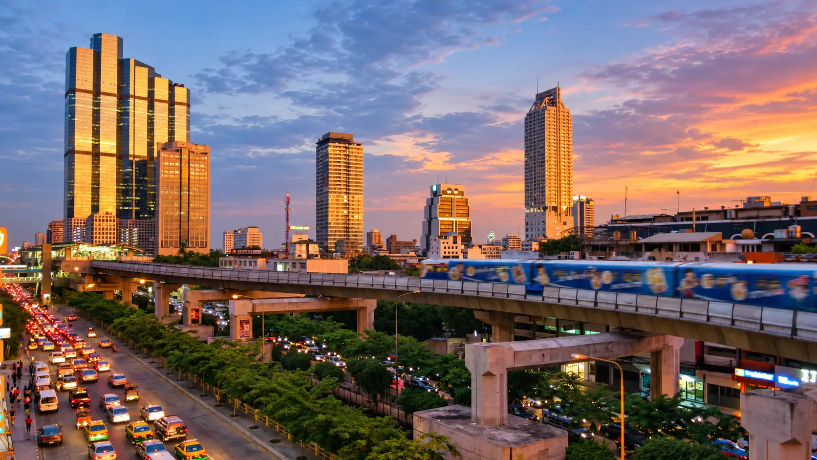 Bangkok city view for planning cash and ATM withdrawals in Thailand